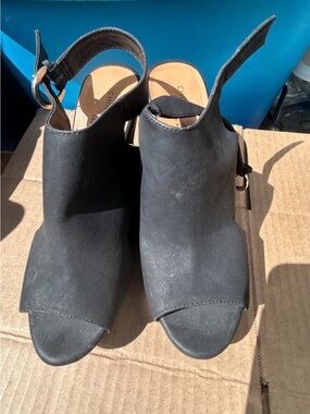 Chinese laundry made in USA Black Open-Toe Slingback Women's Heels
